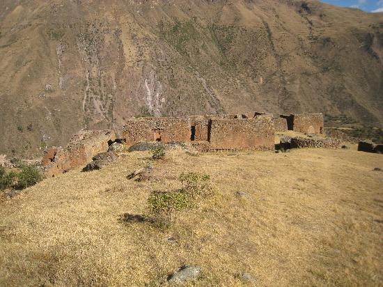 trekking pumamarca machu picchu peru tours